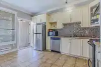 25 7156 144 STREET - thumbnail 4