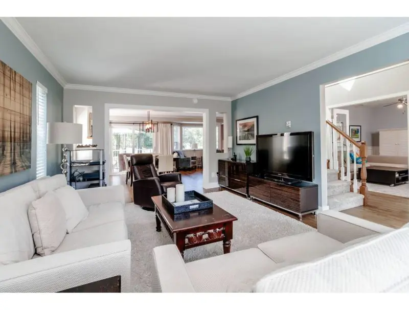 24903 54 AVENUE - photo 3 of 25