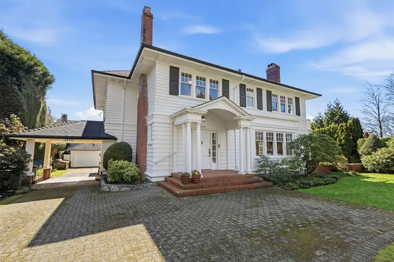 1570 W 36TH AVENUE - photo 2 of 25