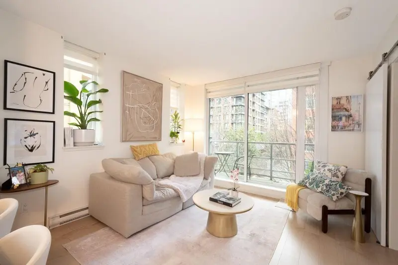 406 1133 HOMER STREET - photo 3 of 25