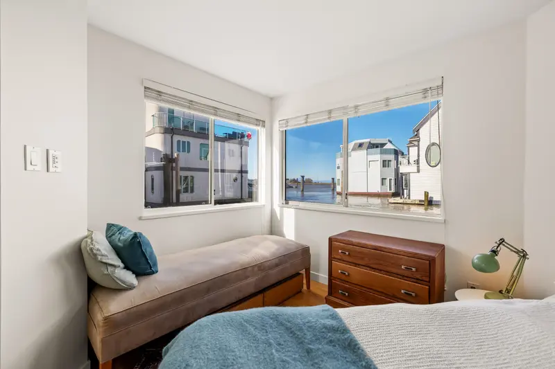 15 3459 W RIVER ROAD - photo 4 of 25