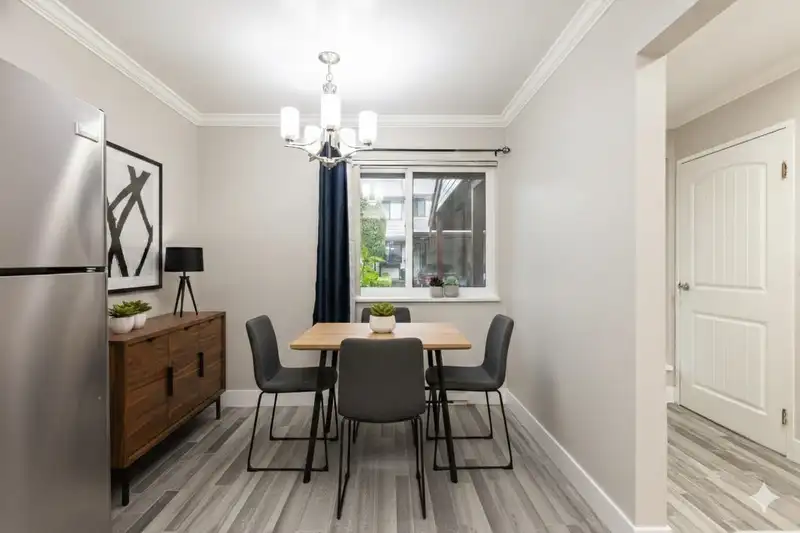 86 13880 74 AVENUE - photo 3 of 40