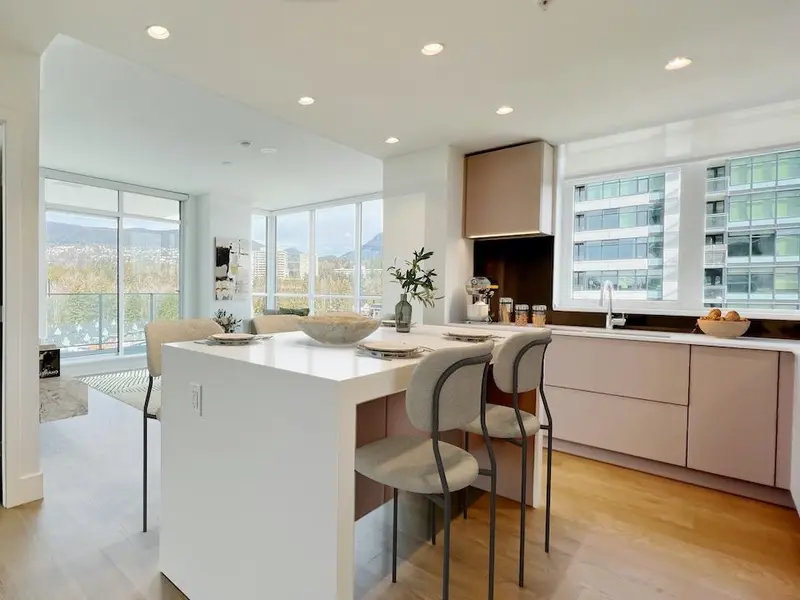 807 1675 LIONS GATE LANE - photo 3 of 25