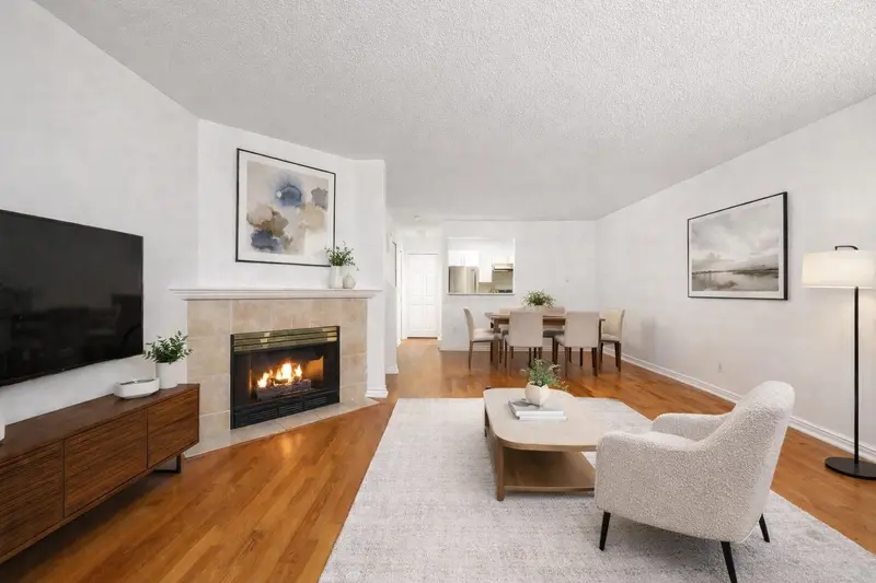 15 3428 ADANAC STREET - photo 3 of 15