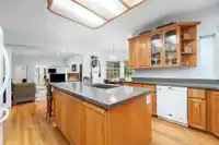 5778 125A STREET - thumbnail 15