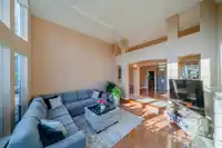 5778 125A STREET - thumbnail 10