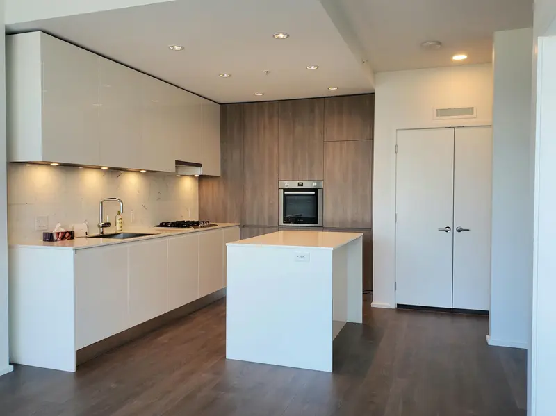 2110 4650 BRENTWOOD BOULEVARD - photo 4 of 25