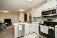 105 9781 148A STREET - thumbnail 10
