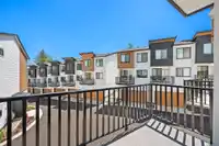 16 17538 100 AVENUE - thumbnail 36