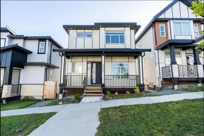 6258 147B STREET - photo 1 of 31