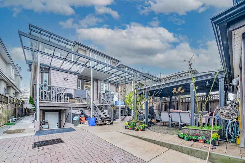 136 E 59TH AVENUE - photo 4 of 25