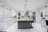 14115 76 AVENUE - thumbnail 8