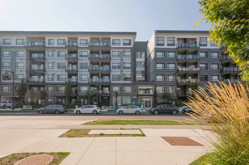 207 10777 138 STREET - photo 1 of 33