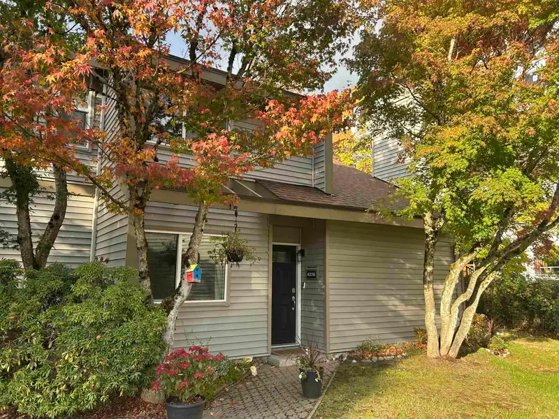 6276 W GREENSIDE DRIVE - photo 2 of 3