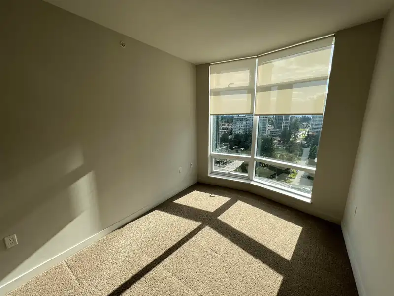 1808 13495 CENTRAL AVENUE - photo 3 of 11