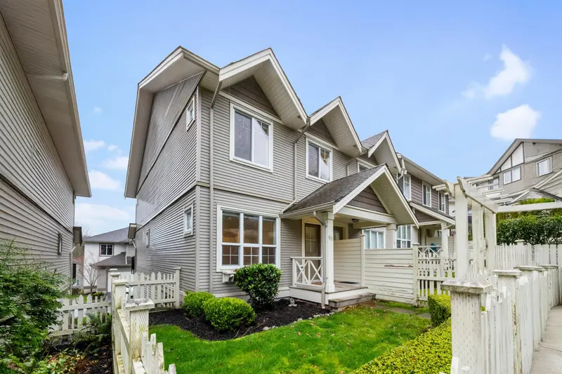 80 4401 BLAUSON BOULEVARD - photo 1 of 25