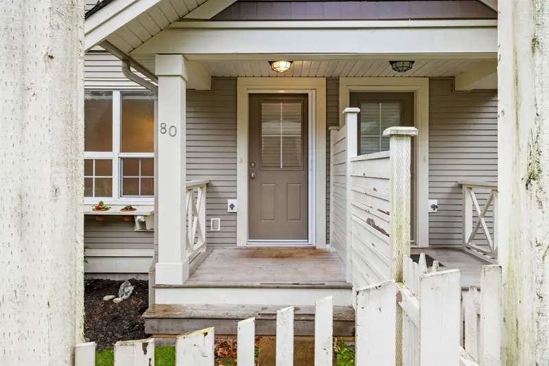 80 4401 BLAUSON BOULEVARD - photo 2 of 25