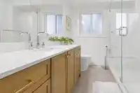 15542 58A AVENUE - thumbnail 16