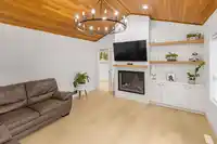 15542 58A AVENUE - thumbnail 3