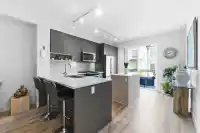 67 9718 161A STREET - thumbnail 2