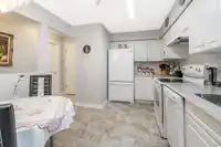 206 13860 70 AVENUE - thumbnail 7