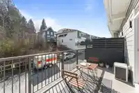 30 8130 136A STREET - thumbnail 16