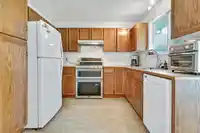 17829 59 AVENUE - thumbnail 10
