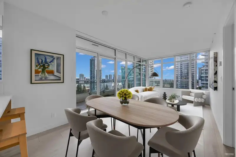 1505 13318 104 AVENUE - photo 4 of 29