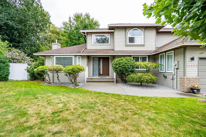 14328 86 AVENUE - photo 1 of 36