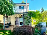 43 8555 KING GEORGE BOULEVARD - thumbnail 18