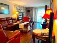43 8555 KING GEORGE BOULEVARD - thumbnail 5