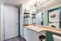 320 9979 140 STREET - thumbnail 18