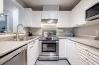 320 9979 140 STREET - thumbnail 10