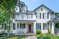 7035 179A STREET - thumbnail 1