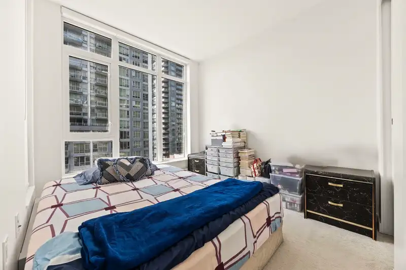 914 13350 CENTRAL AVENUE - photo 3 of 21