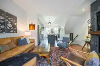 89 7233 189 STREET - thumbnail 12