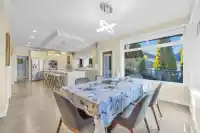 11282 159B STREET - thumbnail 4
