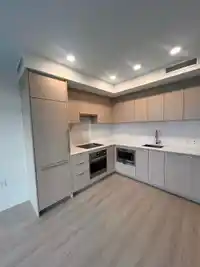 606 13675 107A AVENUE - thumbnail 1