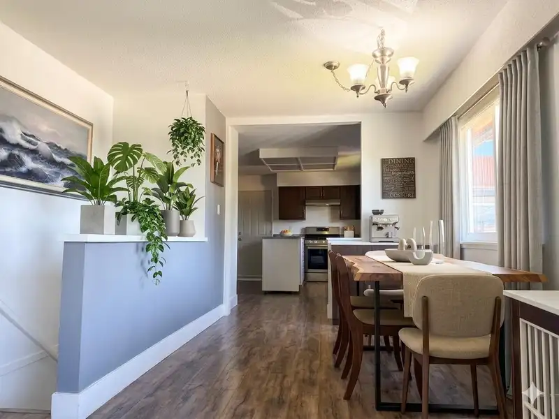 11590 140A STREET - photo 3 of 21