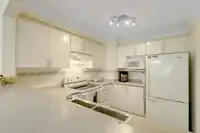 207 6385 121 STREET - thumbnail 24