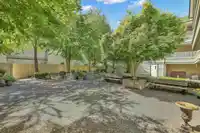 207 6385 121 STREET - thumbnail 35
