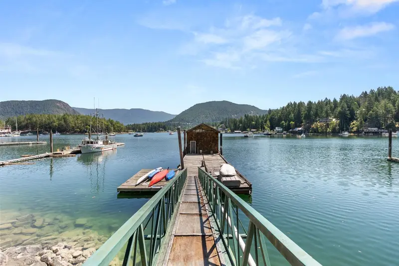 4371 FRANCIS PENINSULA ROAD - photo 1 of 25