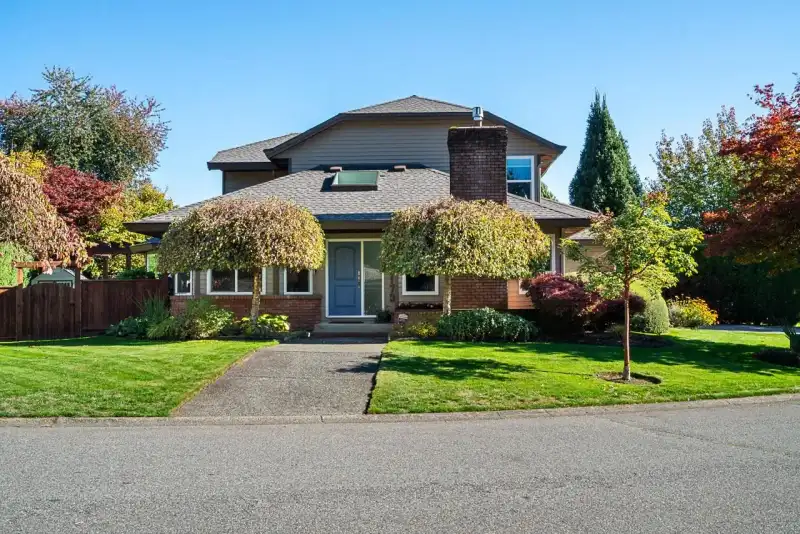 16173 BROOKSIDE GROVE - photo 1 of 25