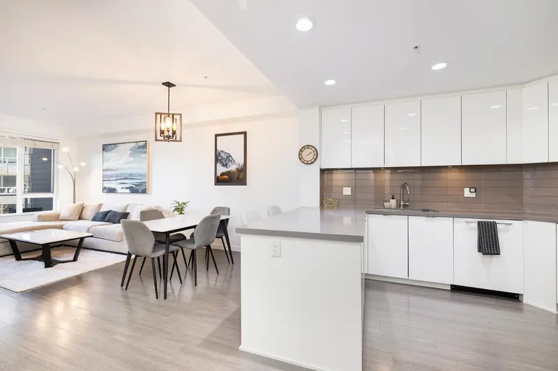 229 255 W 1ST STREET - photo 1 of 22