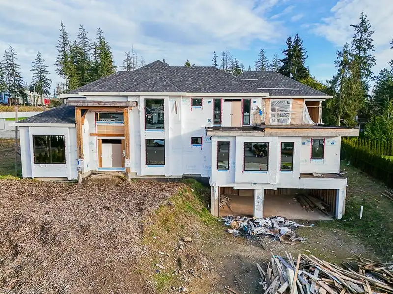 5758 131A STREET - photo 2 of 39