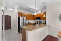 417 15380 102A AVENUE - thumbnail 8