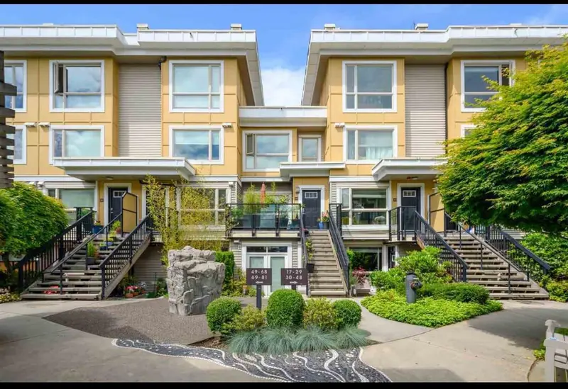 32 728 W 14TH STREET - photo 2 of 23