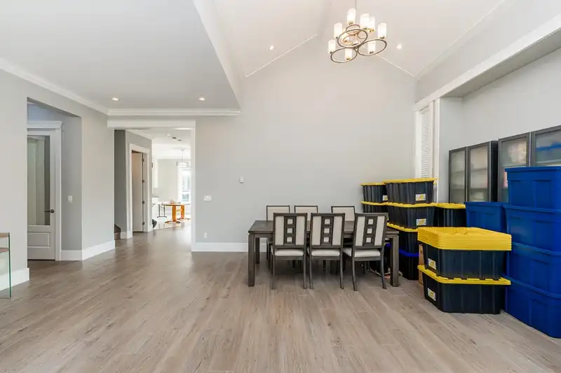 14516 110A AVENUE - photo 3 of 26