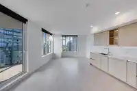 2404 9887 WHALLEY BOULEVARD - thumbnail 11