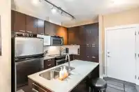408 18818 68 AVENUE - thumbnail 5